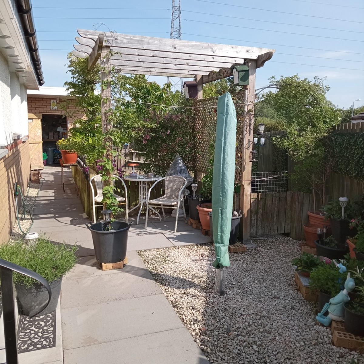 Pawprints, Robert Burns Avenue, Drongan, Ayr, KA6 7DZ