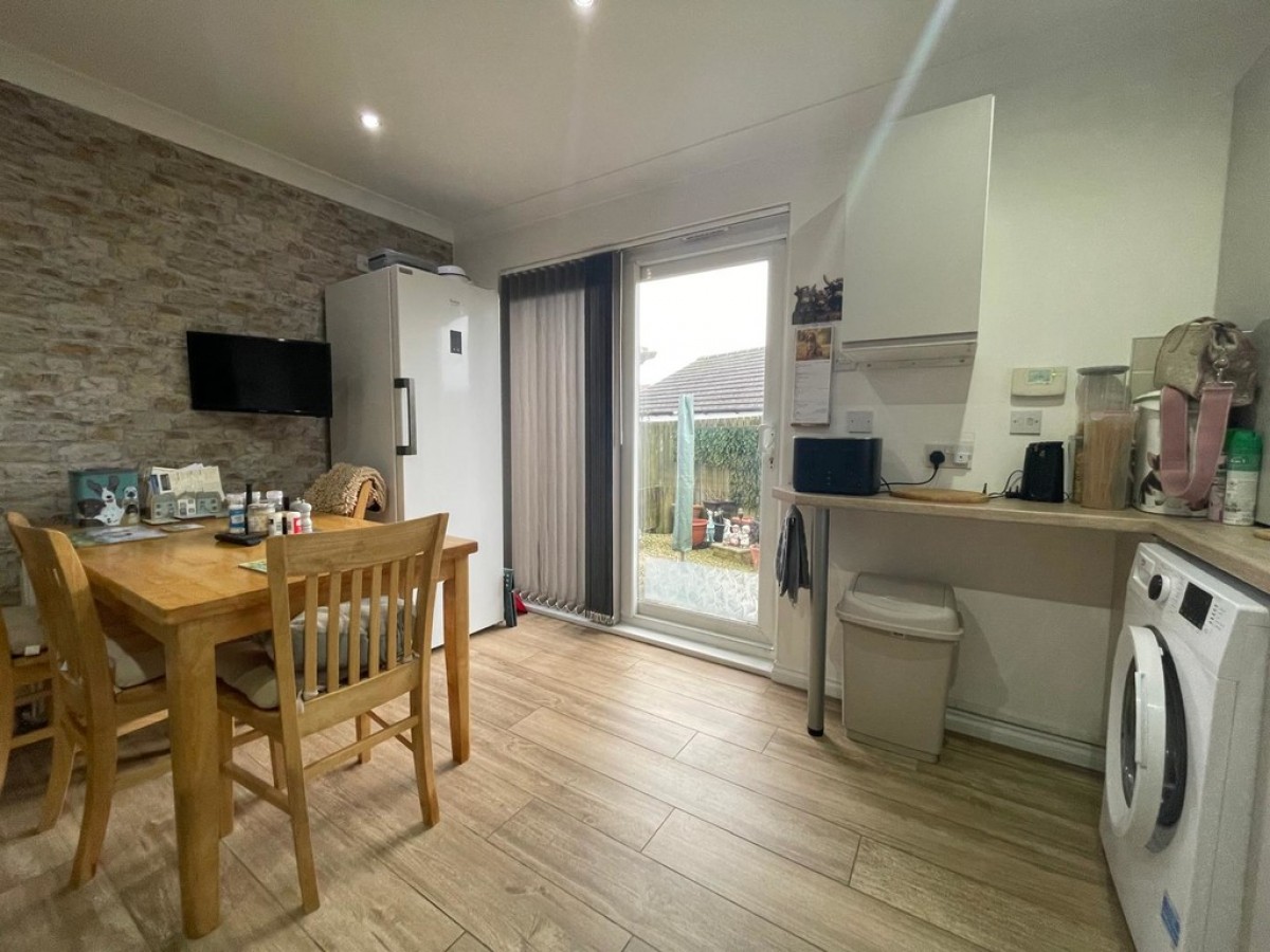 Pawprints, Robert Burns Avenue, Drongan, Ayr, KA6 7DZ