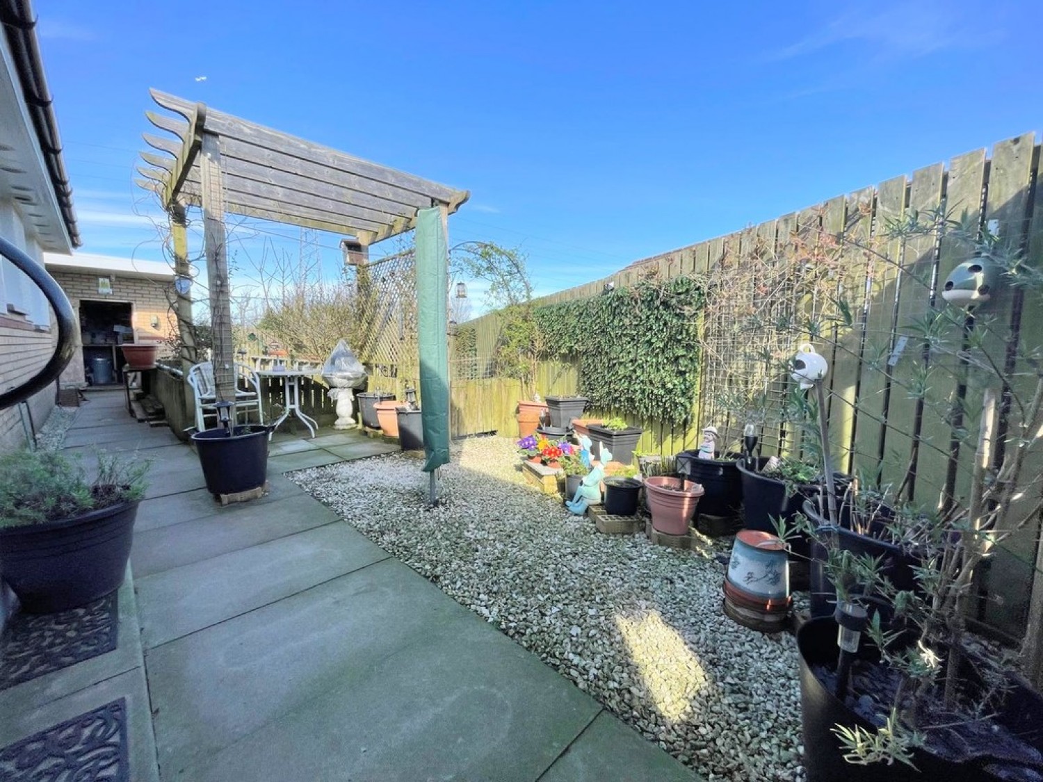 3 bedroom Bungalow in Pawprints, Robert Burns Avenue, Drongan, Ayr, KA6 7DZ