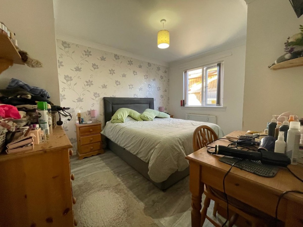 Pawprints, Robert Burns Avenue, Drongan, Ayr, KA6 7DZ