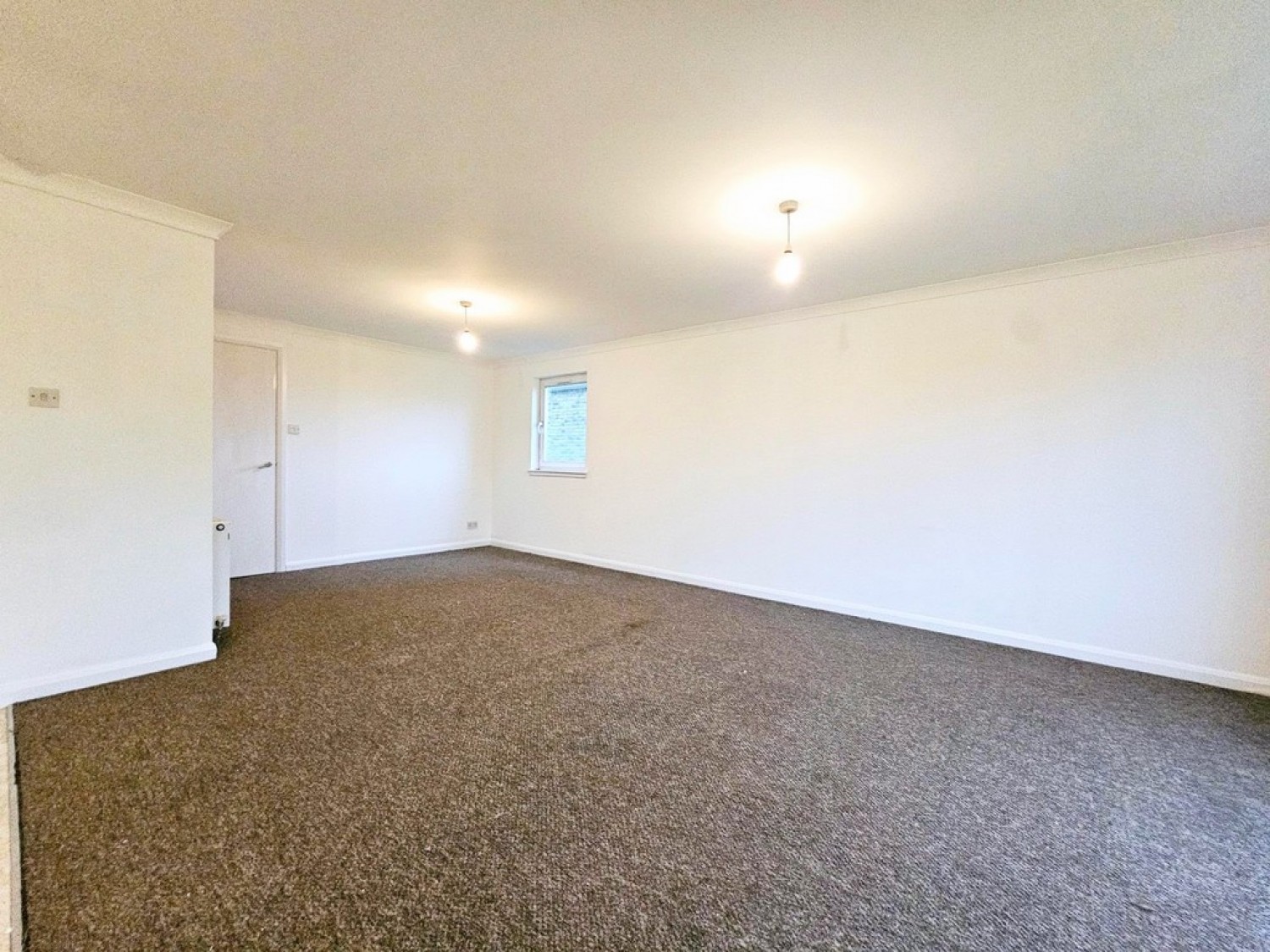 24 Cocklebie Road, Stewarton, Kilmarnock, KA3 3AR