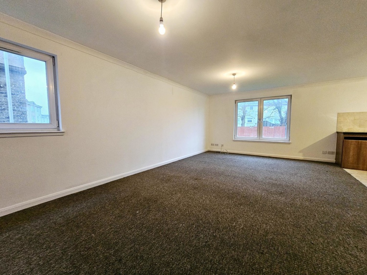 24 Cocklebie Road, Stewarton, Kilmarnock, KA3 3AR