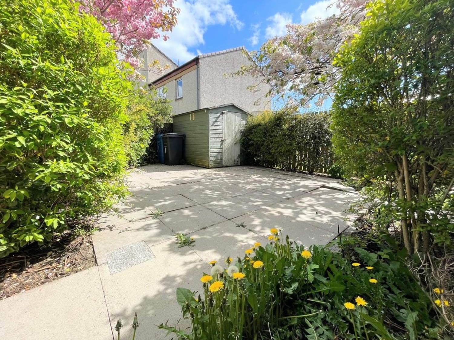 1 Windlestraw Court, Bourtreehill, Irvine, KA11 1JT