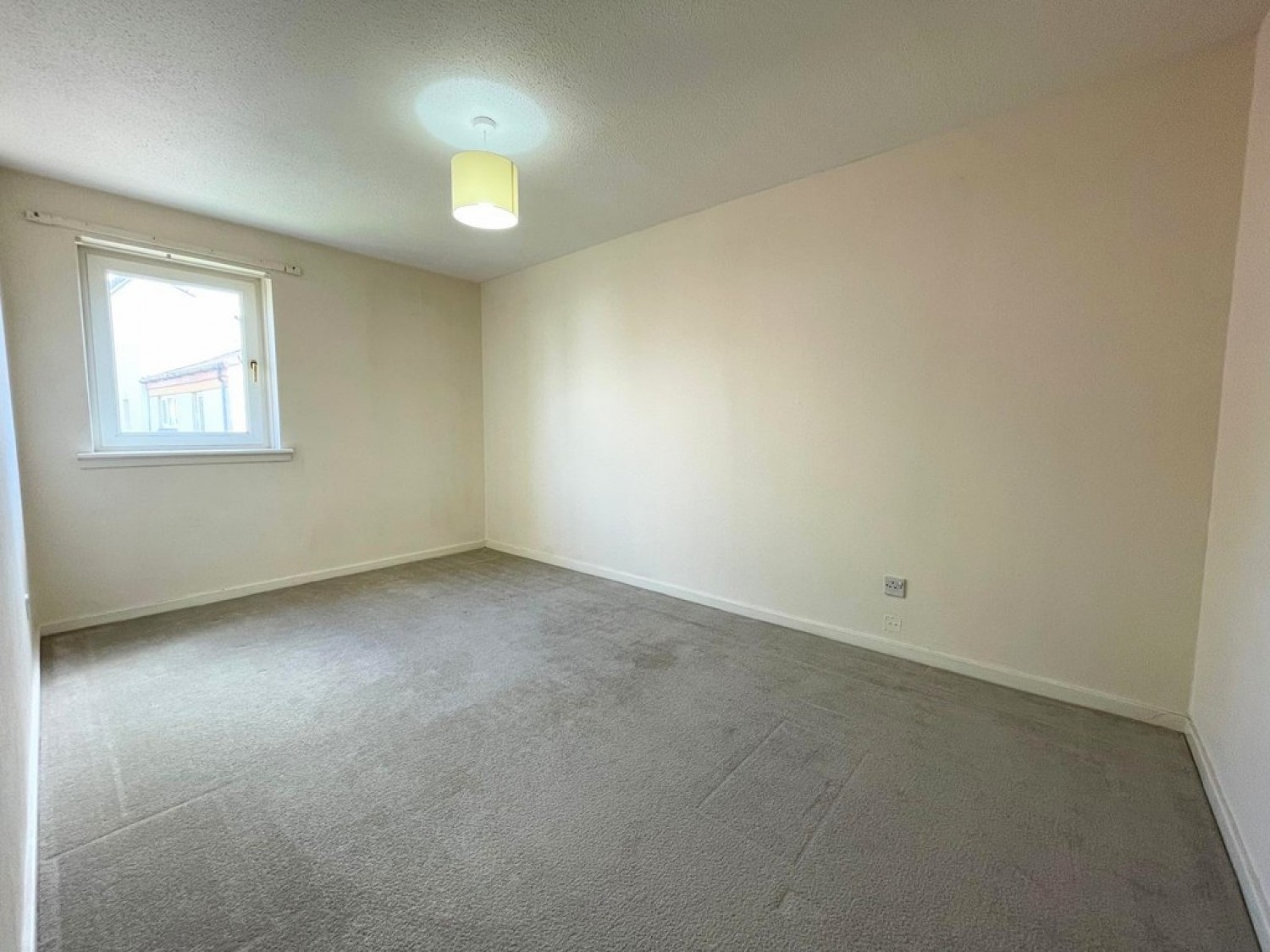 1 Windlestraw Court, Bourtreehill, Irvine, KA11 1JT