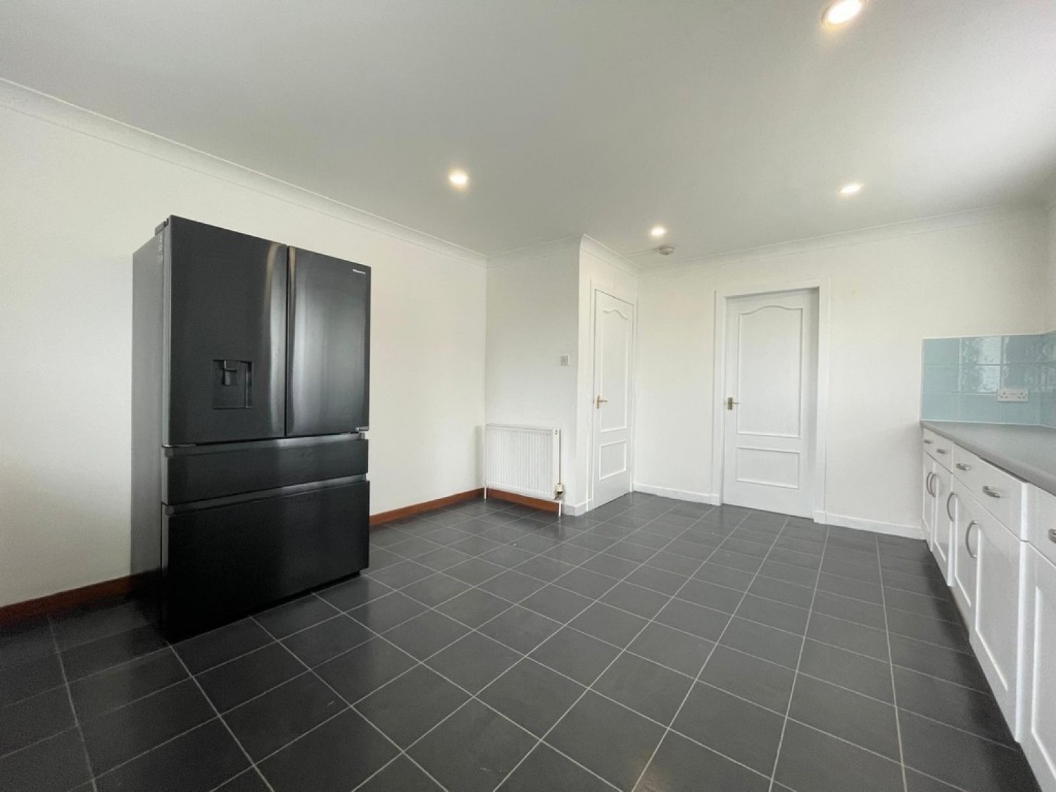 2 Highfield Place, Ochiltree, KA18 2AT