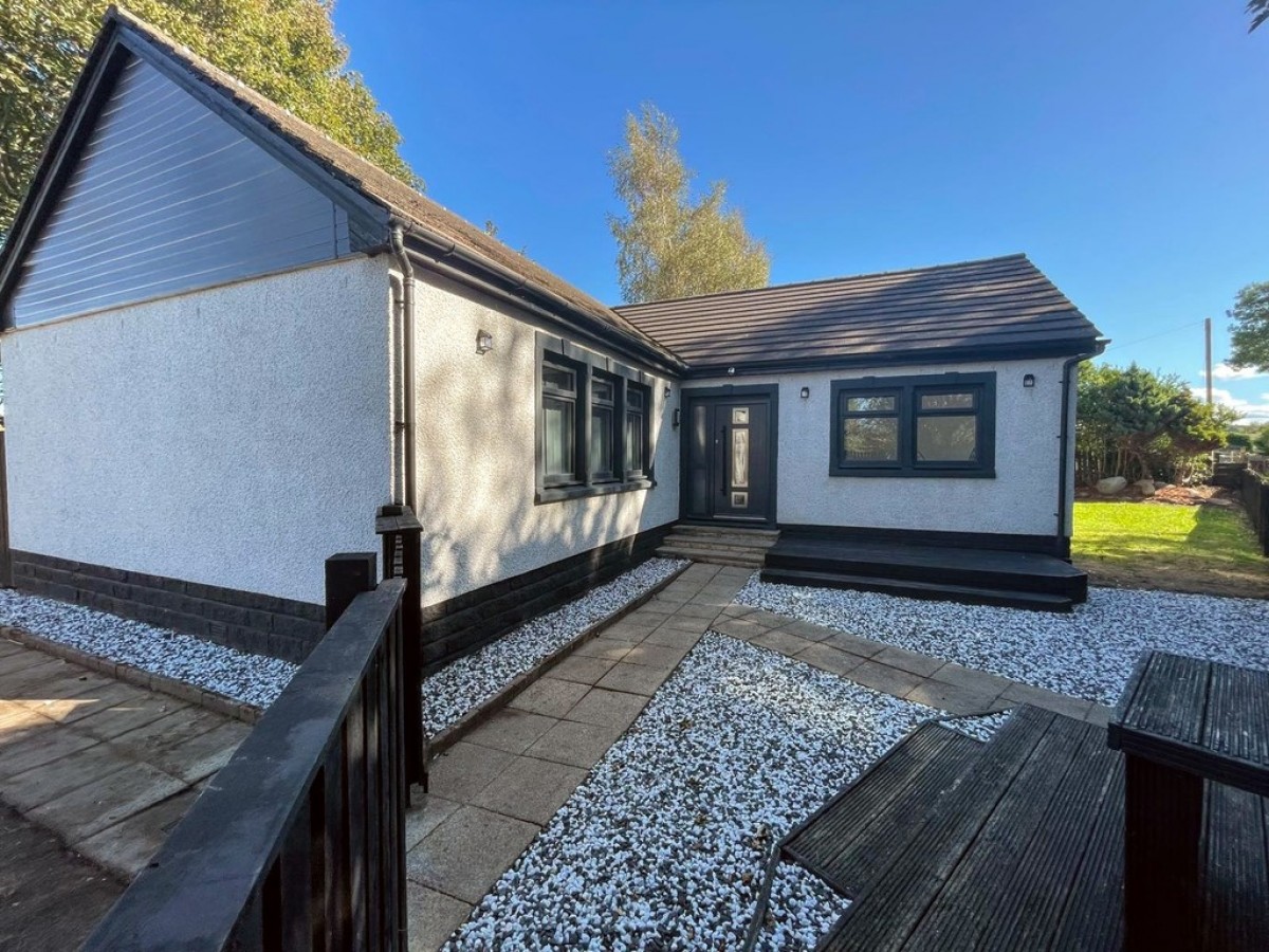 Doonbank Cottage,Cedar Terrace, Dalrymple, Ayr, KA6 6DT