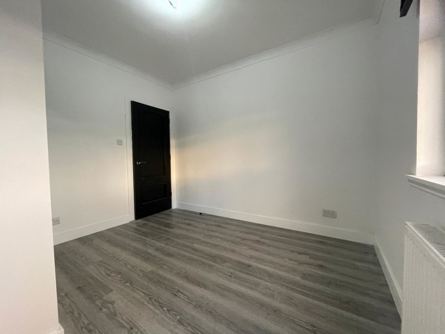 4 bedroom Bungalow in Doonbank Cottage,Cedar Terrace, Dalrymple, Ayr, KA6 6DT