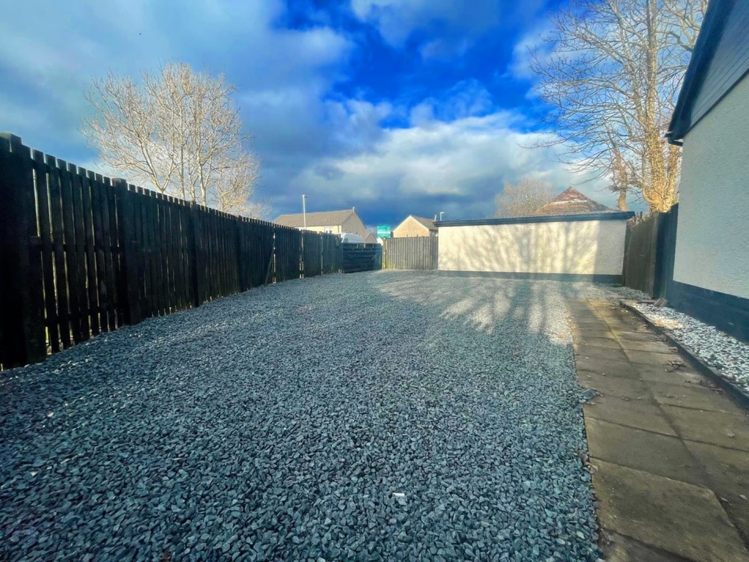 4 bedroom Bungalow in Doonbank Cottage,Cedar Terrace, Dalrymple, Ayr, KA6 6DT