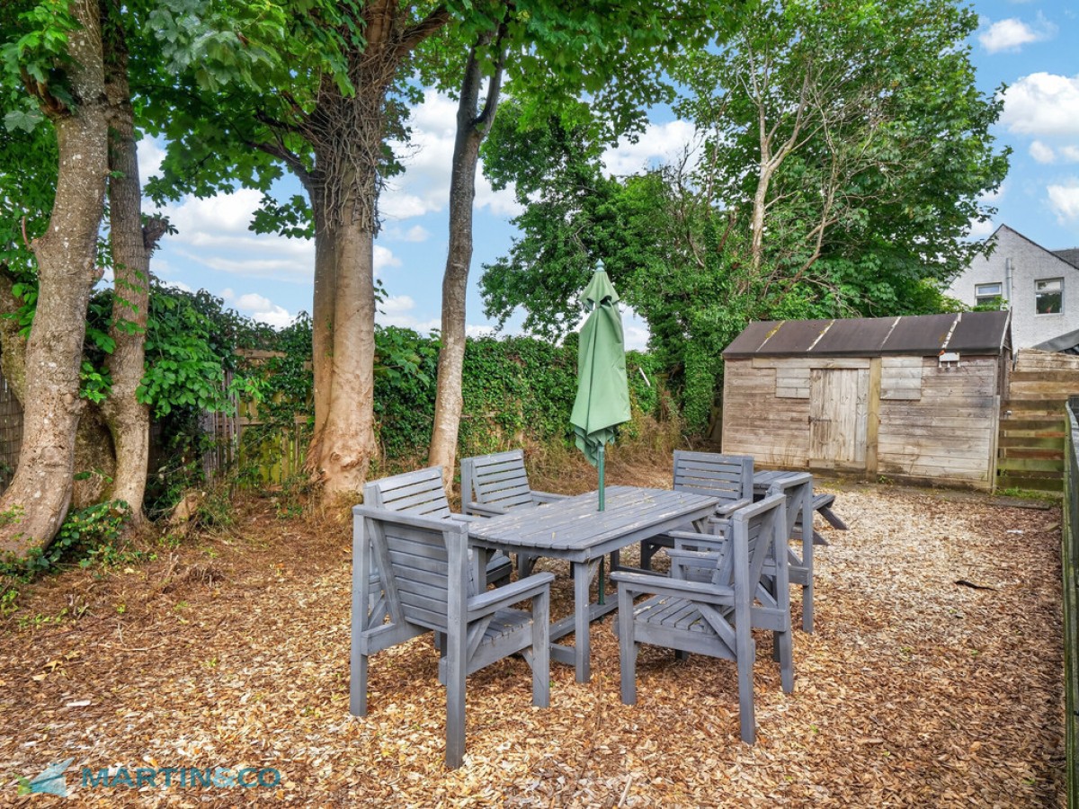 Doonbank Cottage,Cedar Terrace, Dalrymple, Ayr, KA6 6DT
