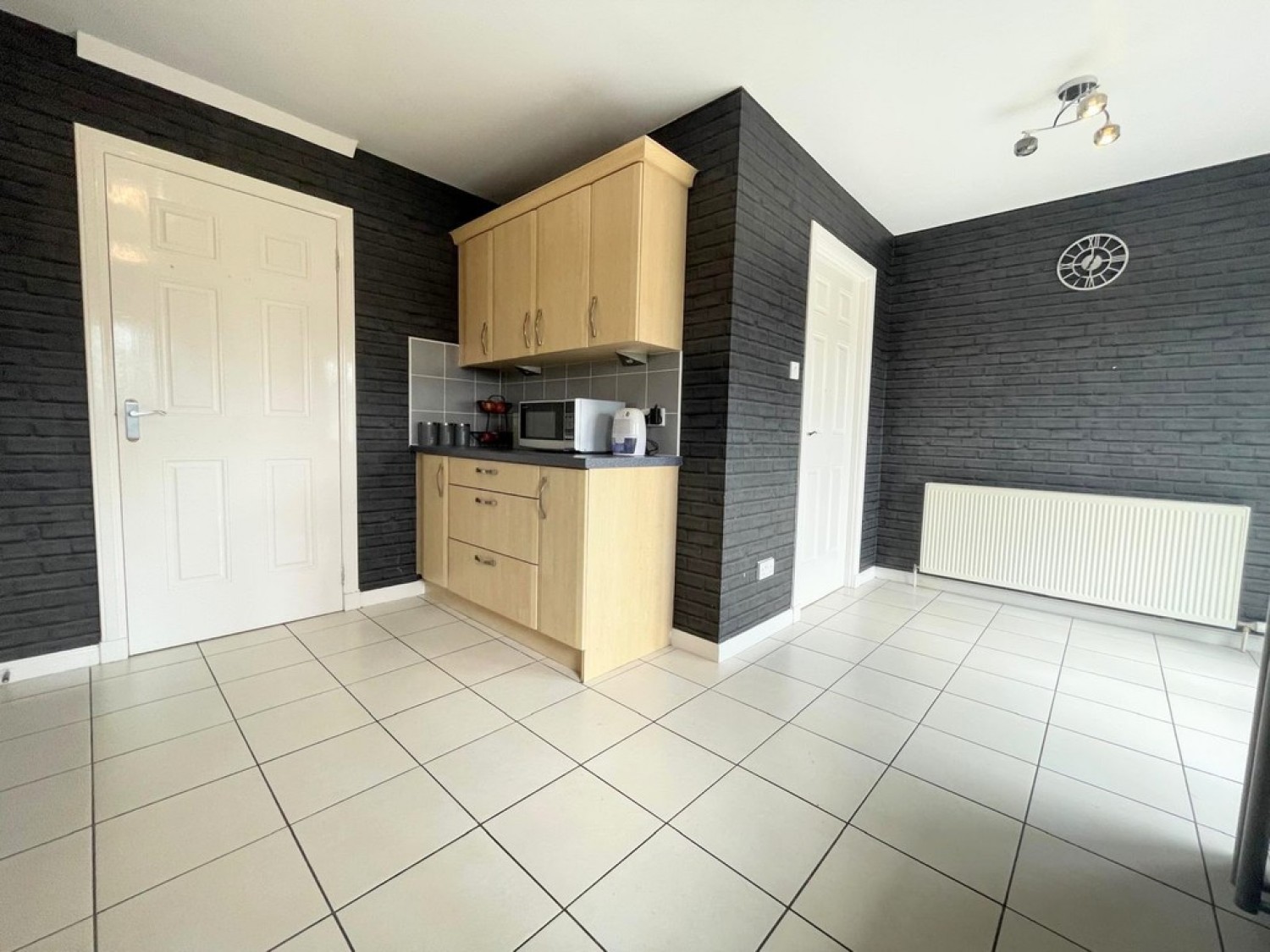 6 Wellington Gardens, Crookedholm, Kilmarnock, KA3 6NE