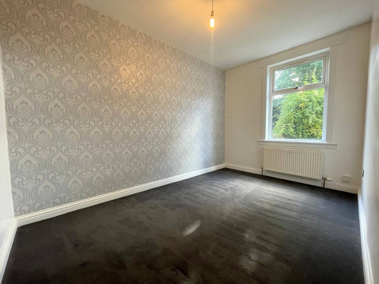 6 Kirkbride Crescent, Crosshill, Maybole, South Ayrshire, KA19 7RQ