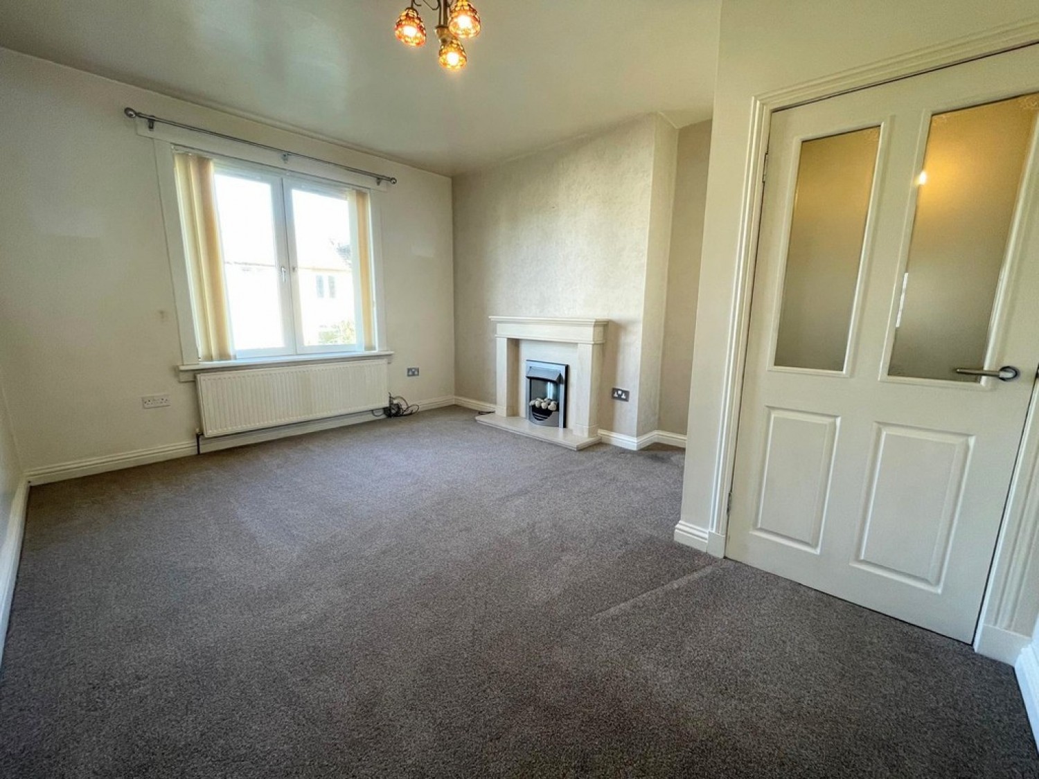 6 Kirkbride Crescent, Crosshill, Maybole, South Ayrshire, KA19 7RQ