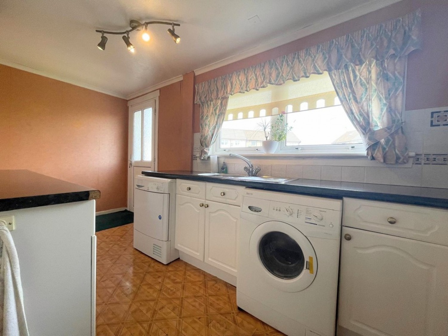 13 Trabboch Avenue, Drongan, KA6 7DR