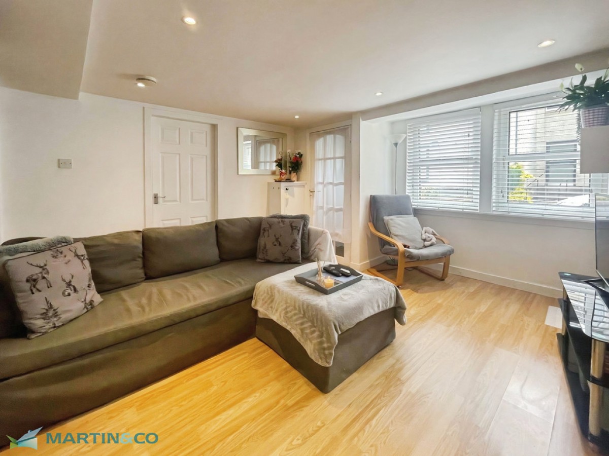 39 Kirkland Street, Maybole,South Ayrshire, KA19 7HD