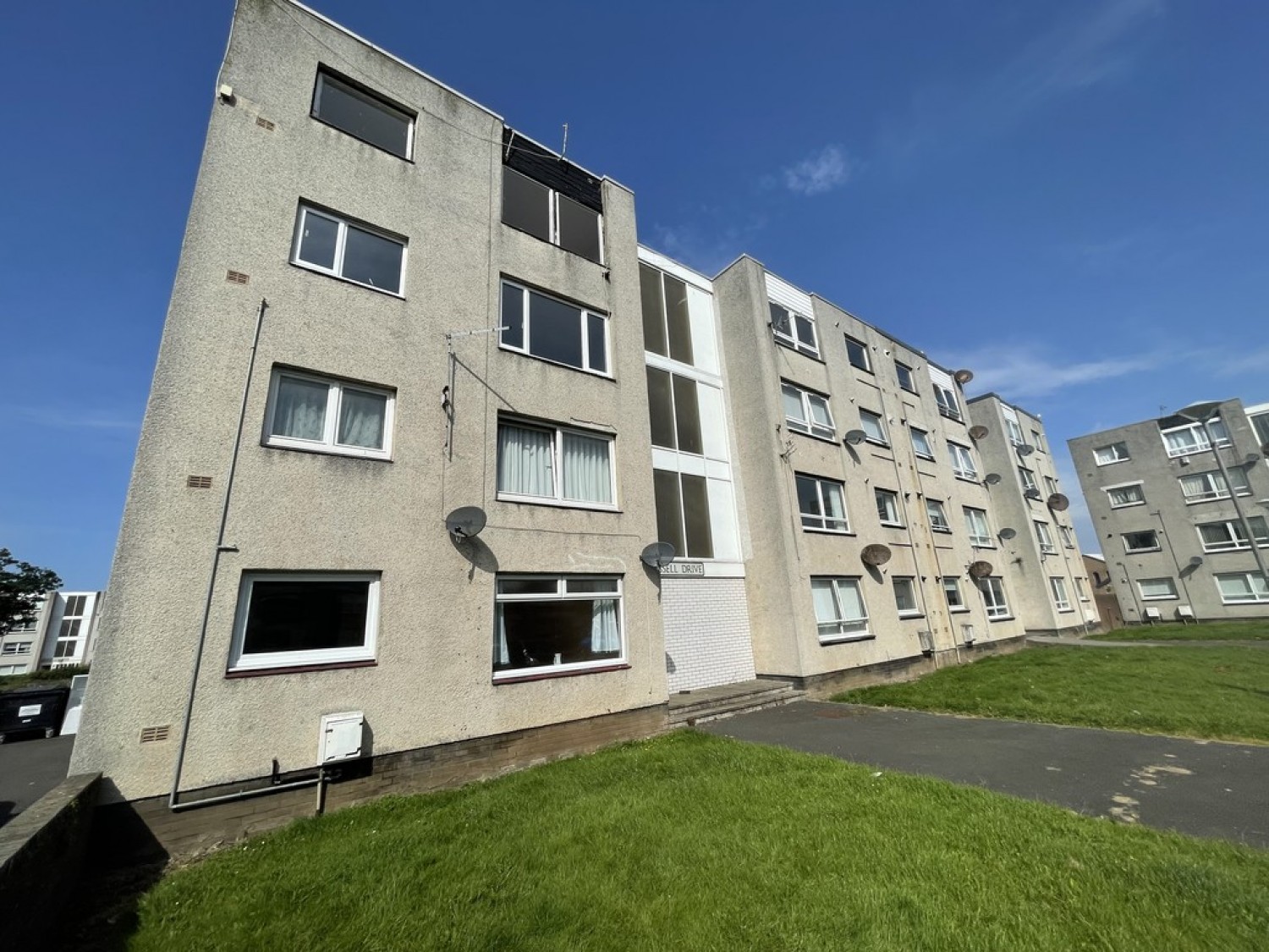 36 Russell Drive, Ayr, KA8 8JJ