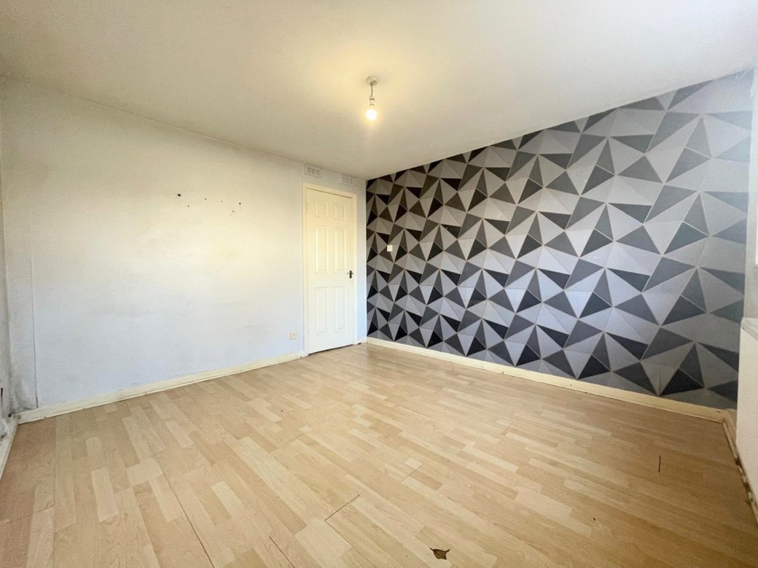 36 Russell Drive, Ayr, KA8 8JJ