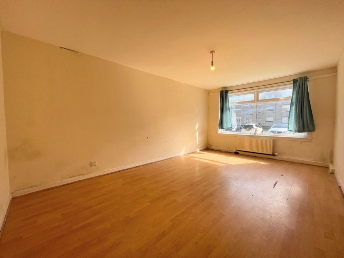 36 Russell Drive, Ayr, KA8 8JJ