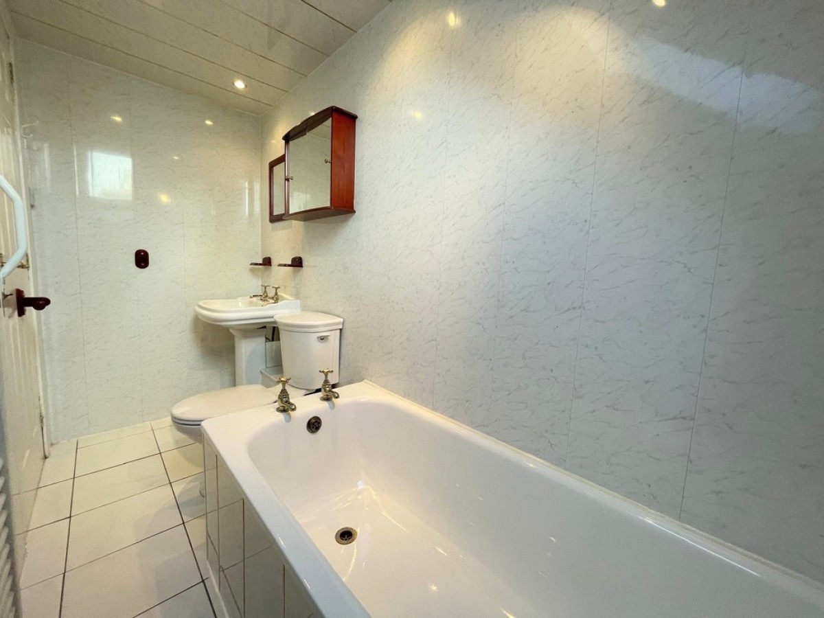 7 Whitletts Road, Ayr, South Ayrshire, KA8 0JA