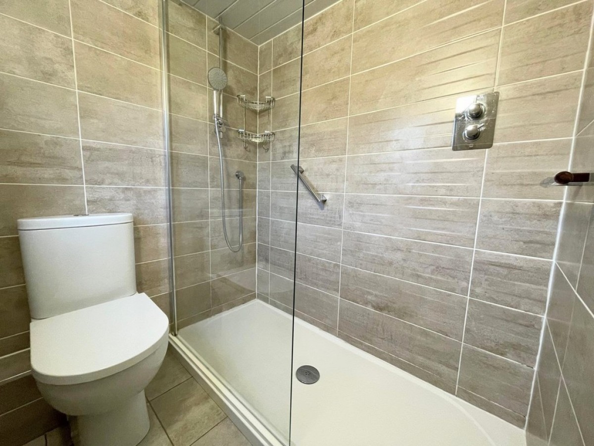 7 Whitletts Road, Ayr, South Ayrshire, KA8 0JA