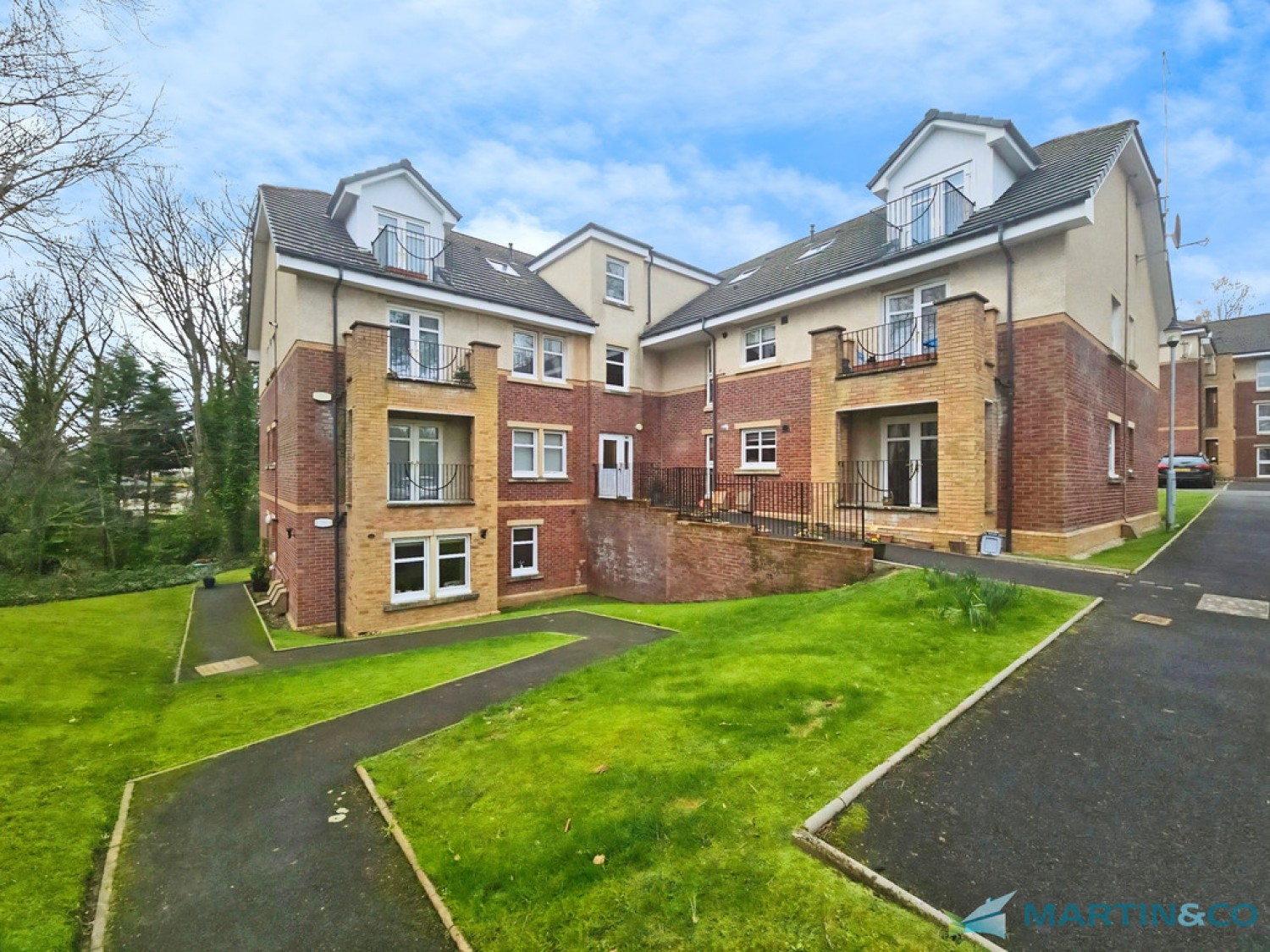 2 bedroom Flat for Letting Maybole Road, Ayr