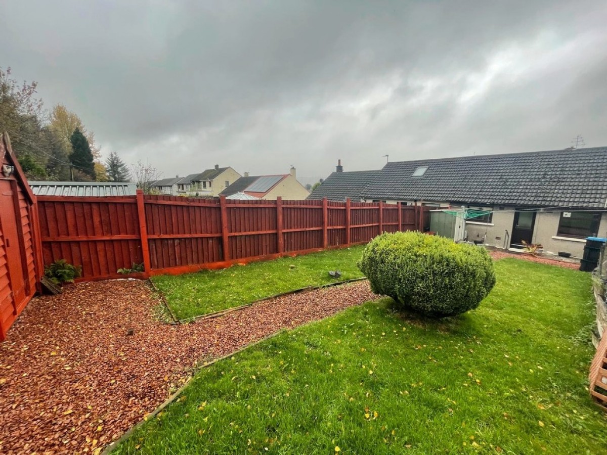 27 Glenramskill Avenue, Cumnock, KA18 1HU