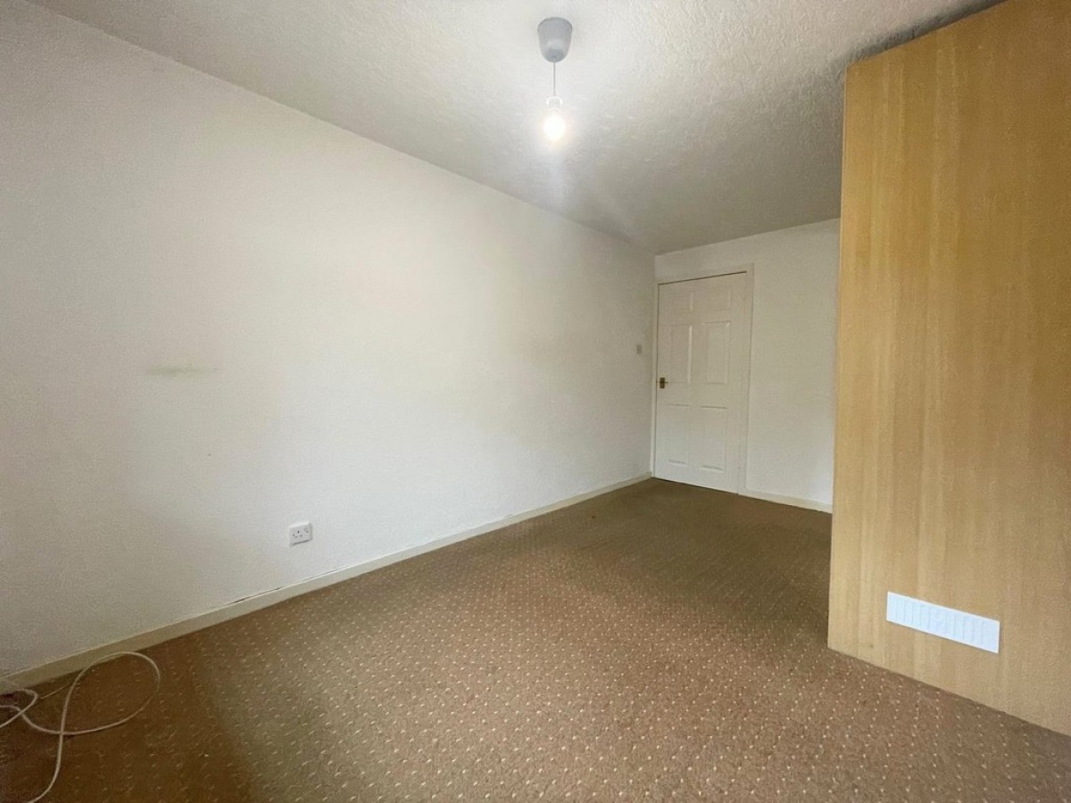 27 Glenramskill Avenue, Cumnock, KA18 1HU