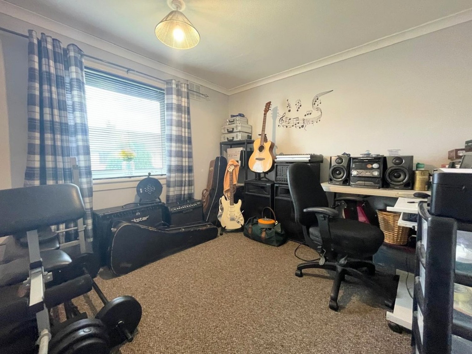 3 bedroom House for Sale 22 Trabboch Avenue, Drongan, Ayr, KA6 7DR