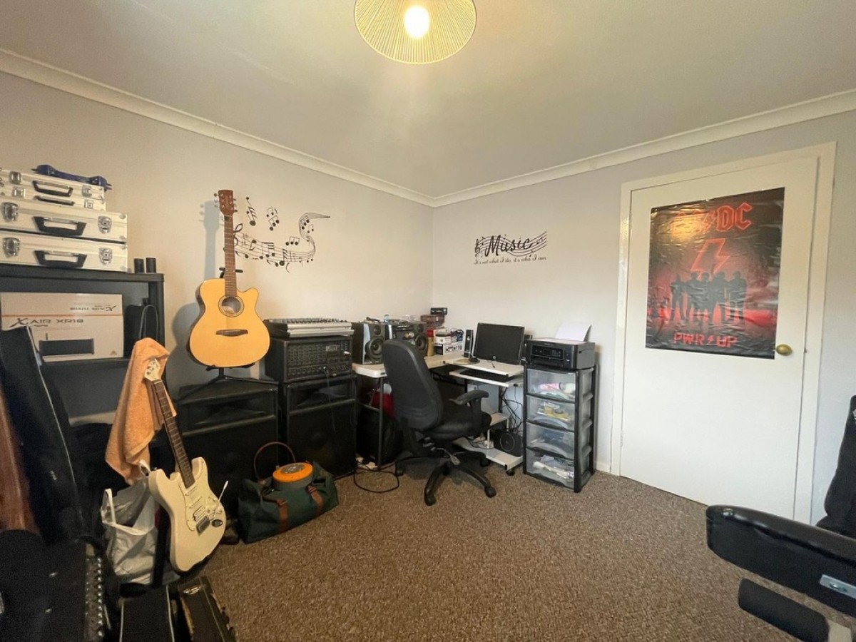 22 Trabboch Avenue, Drongan, Ayr, KA6 7DR