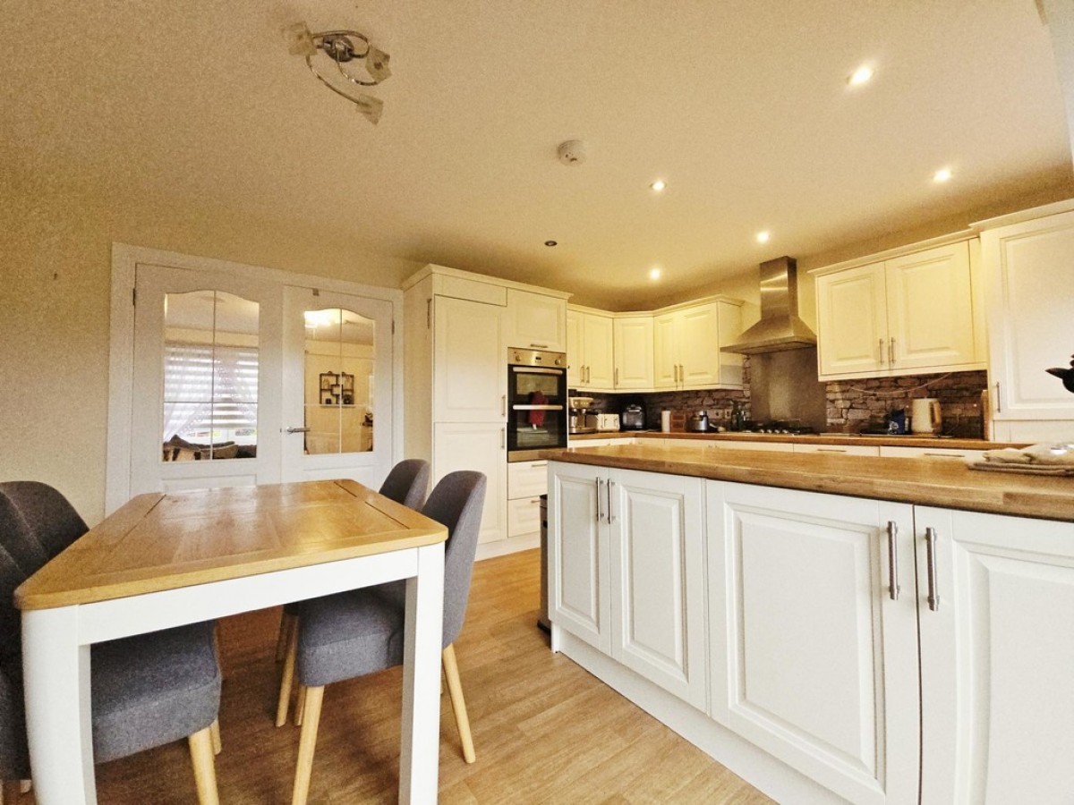 25 Primpton Avenue, Dalrymple, Ayr KA6 6EL