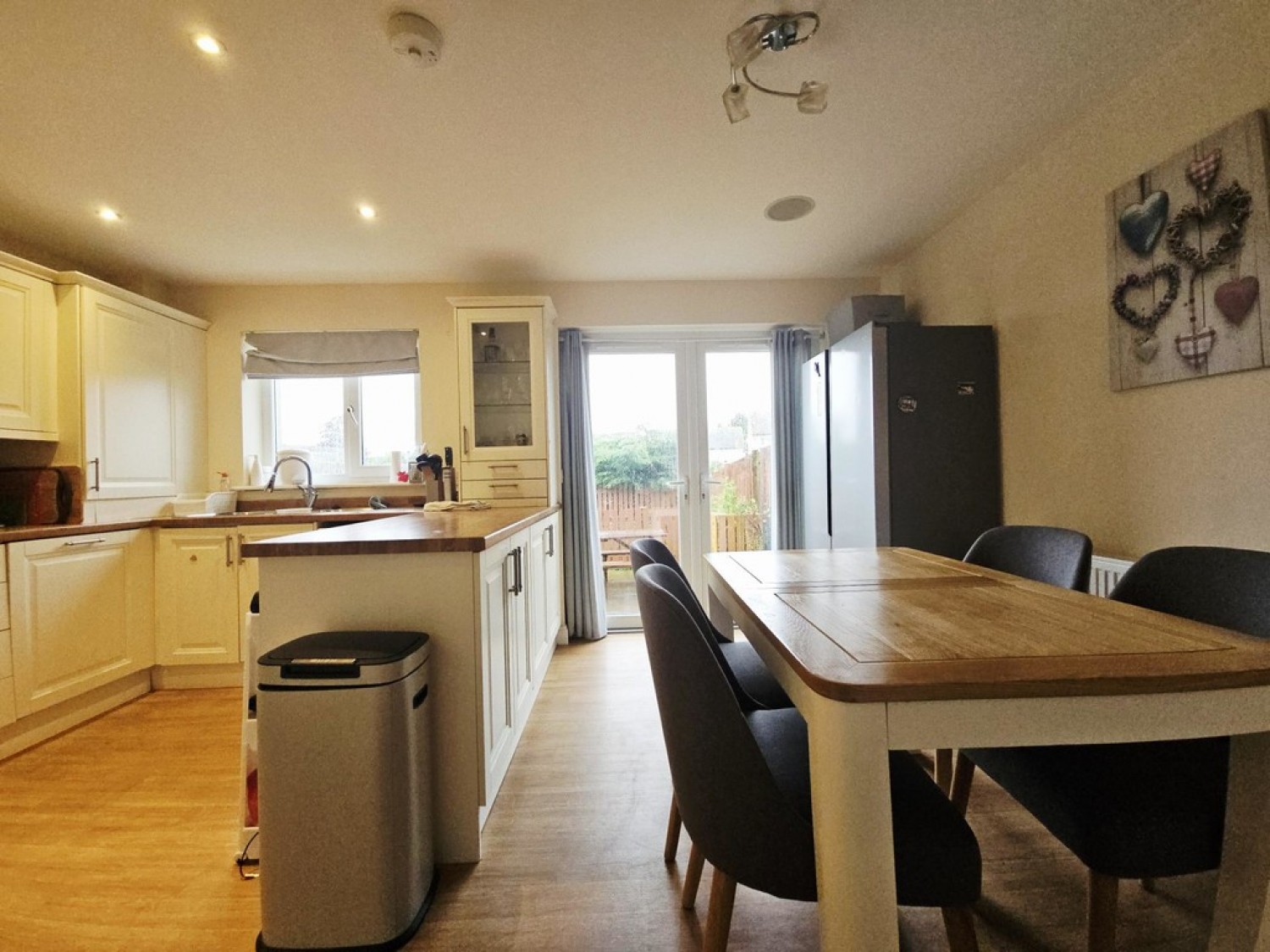 3 bedroom House for Sale 25 Primpton Avenue, Dalrymple, Ayr KA6 6EL