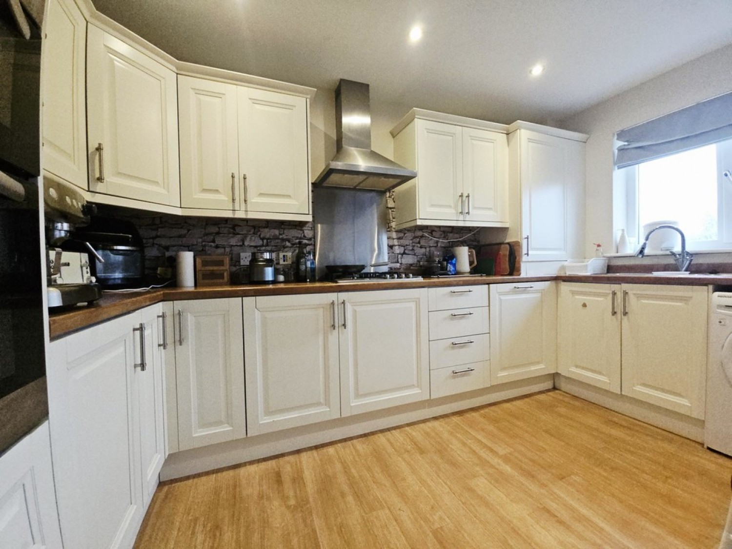 3 bedroom House for Sale 25 Primpton Avenue, Dalrymple, Ayr KA6 6EL
