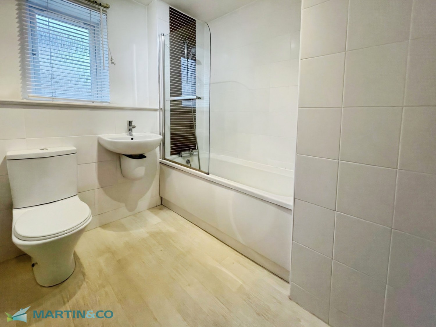 1 bedroom Flat for Sale 2 Donnini Court, South Beach Road, Ayr
