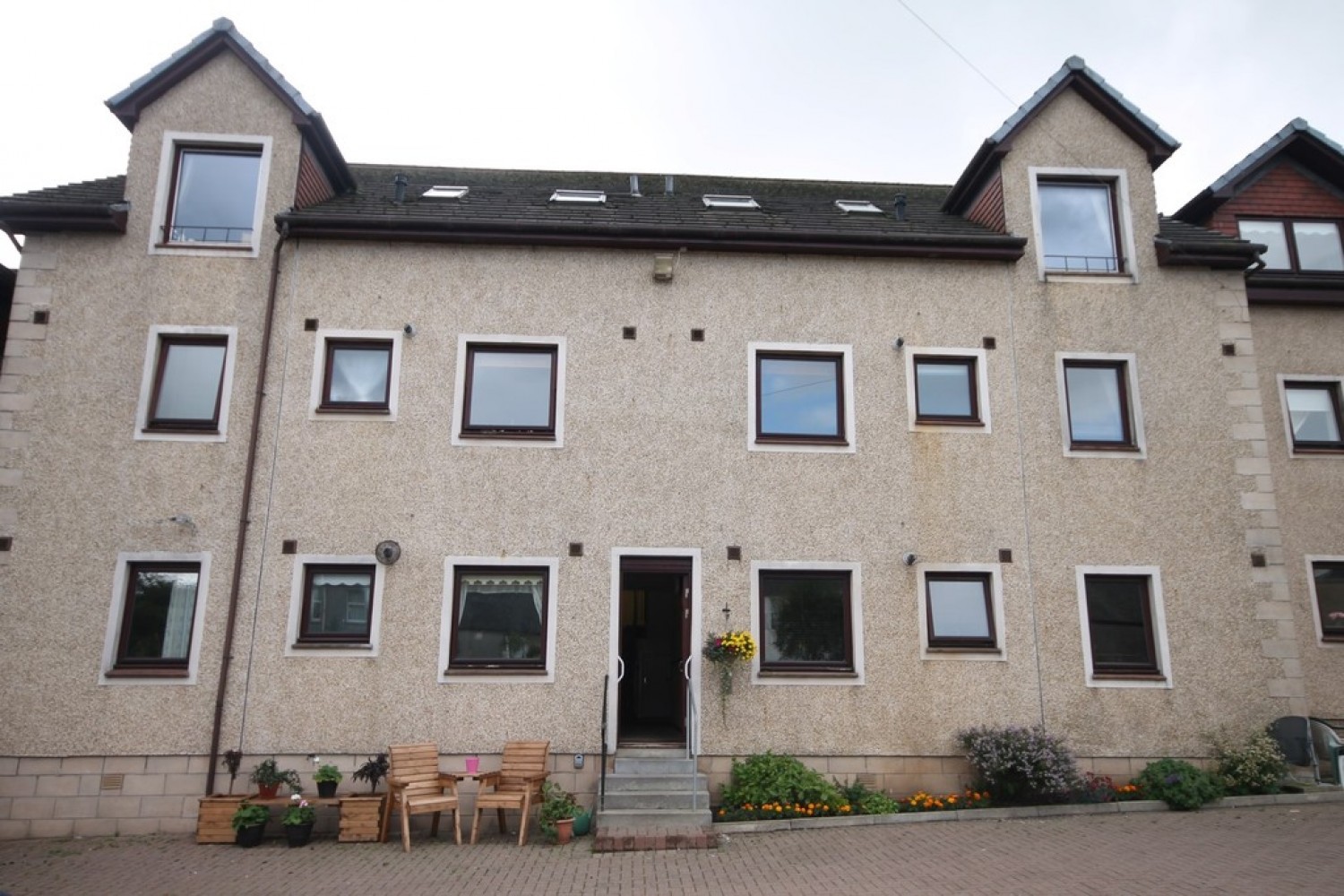 2 bedroom Flat for Sale 26f Rigg Wynd, Stewarton