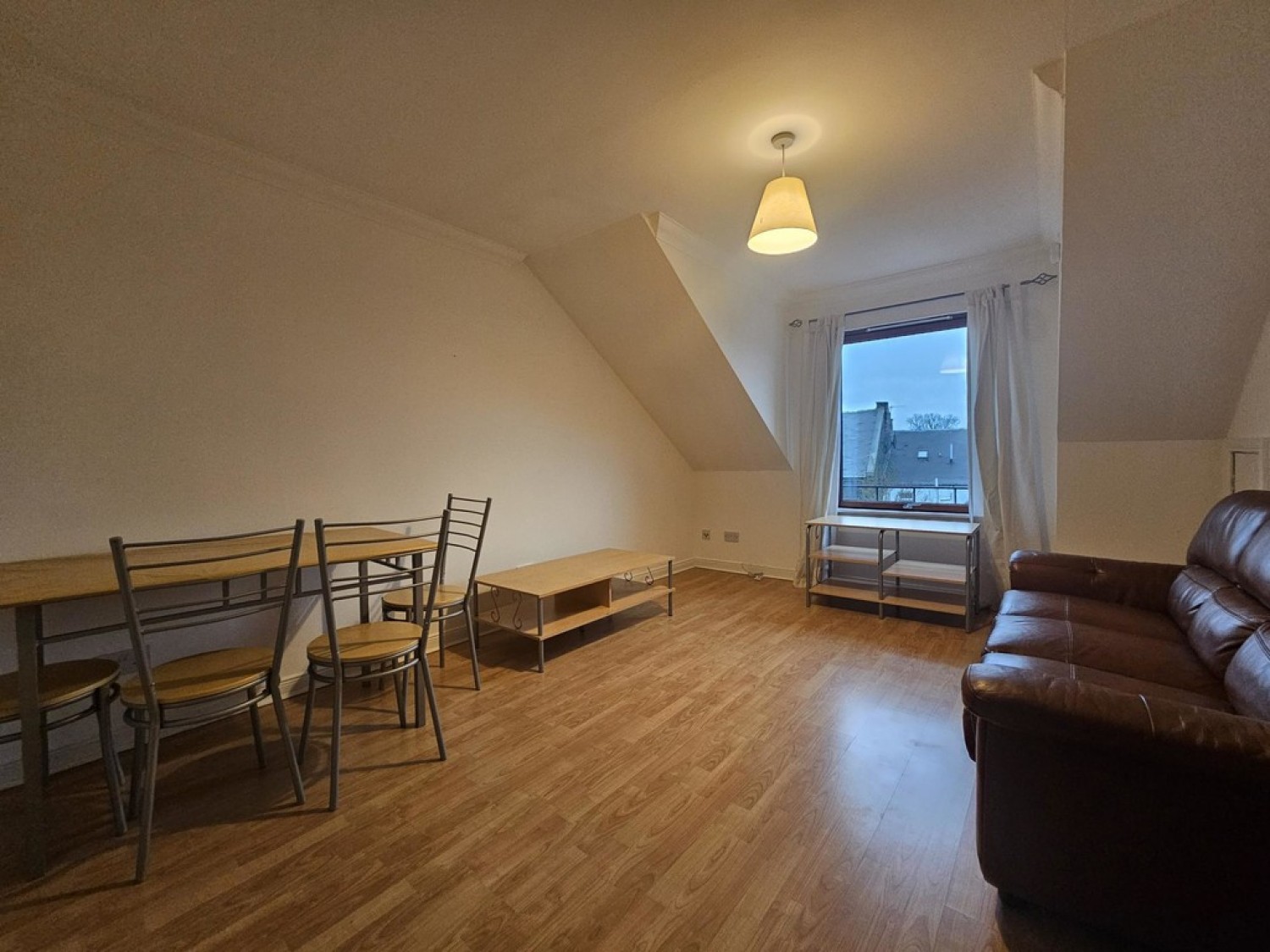 2 bedroom Flat for Sale 26f Rigg Wynd, Stewarton