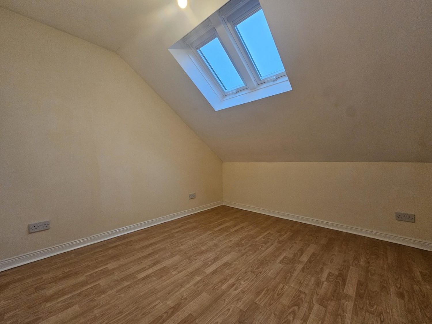 2 bedroom Flat for Sale 26f Rigg Wynd, Stewarton