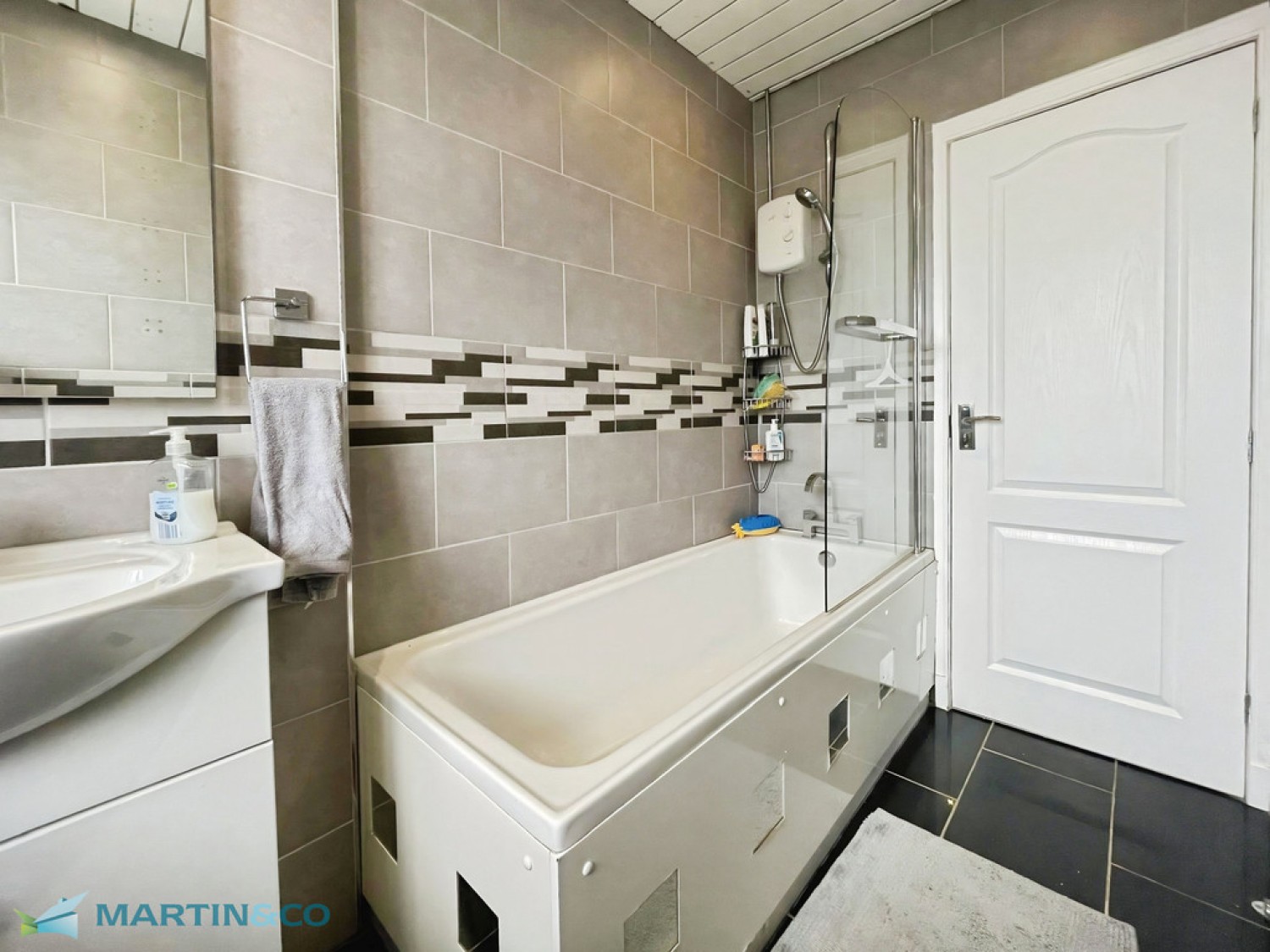 2 bedroom House for Sale 20 Mossgiel Avenue, Mauchline, Ayrshire, KA5 6BE