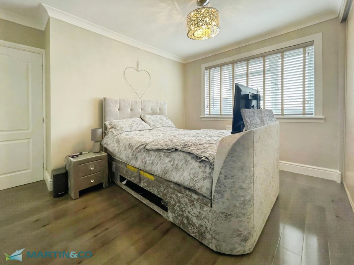 20 Mossgiel Avenue, Mauchline, Ayrshire, KA5 6BE