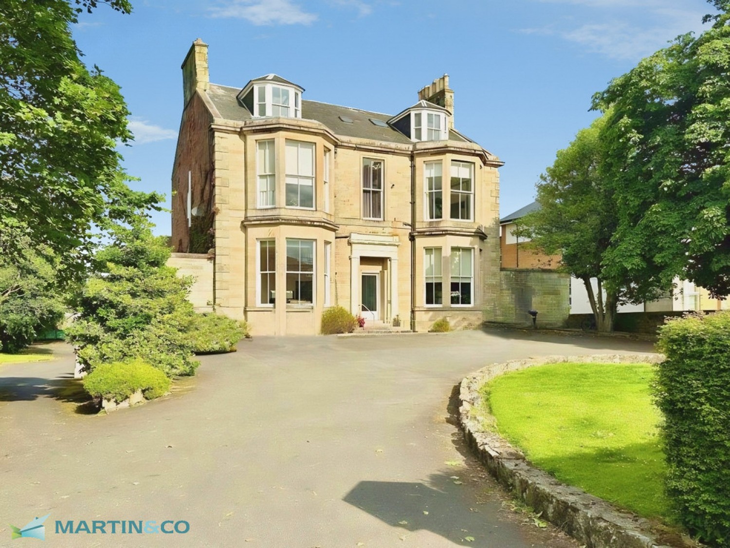 2 bedroom Flat for Sale Racecourse Road, Ayr