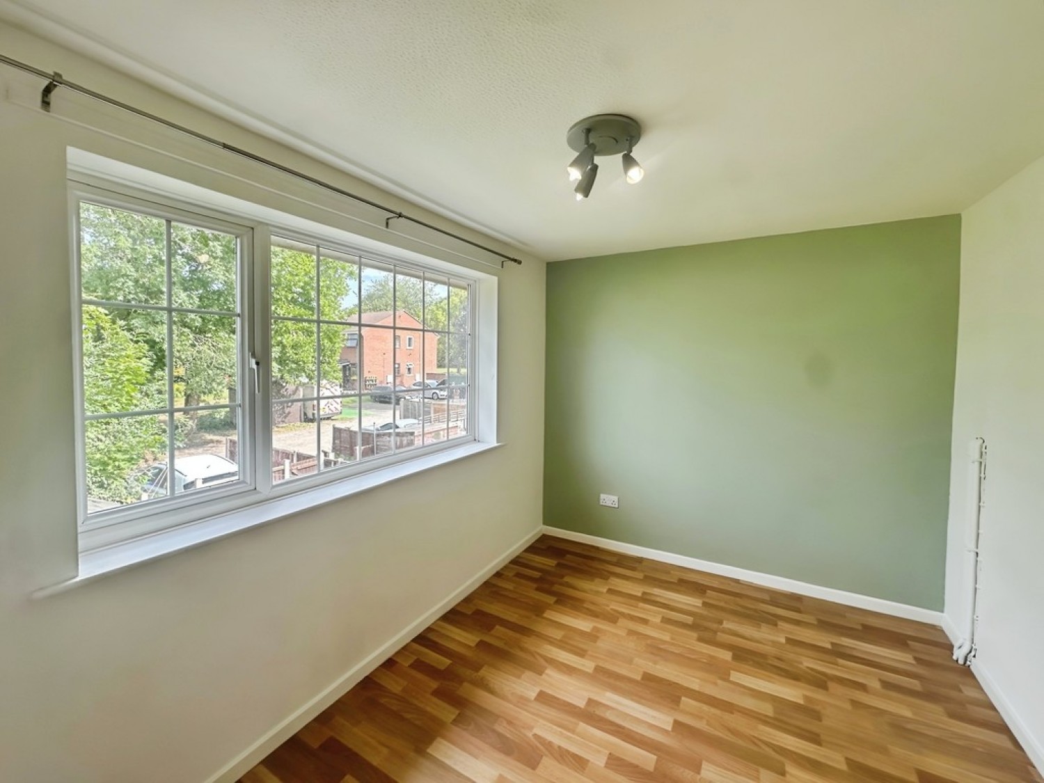 Burdock Close, Oakwood