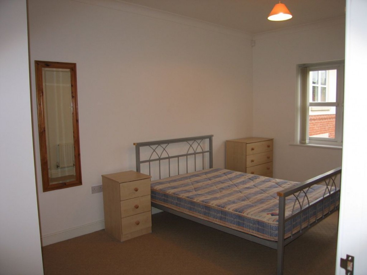 Wheeldon Manor, Wheeldon Avenue