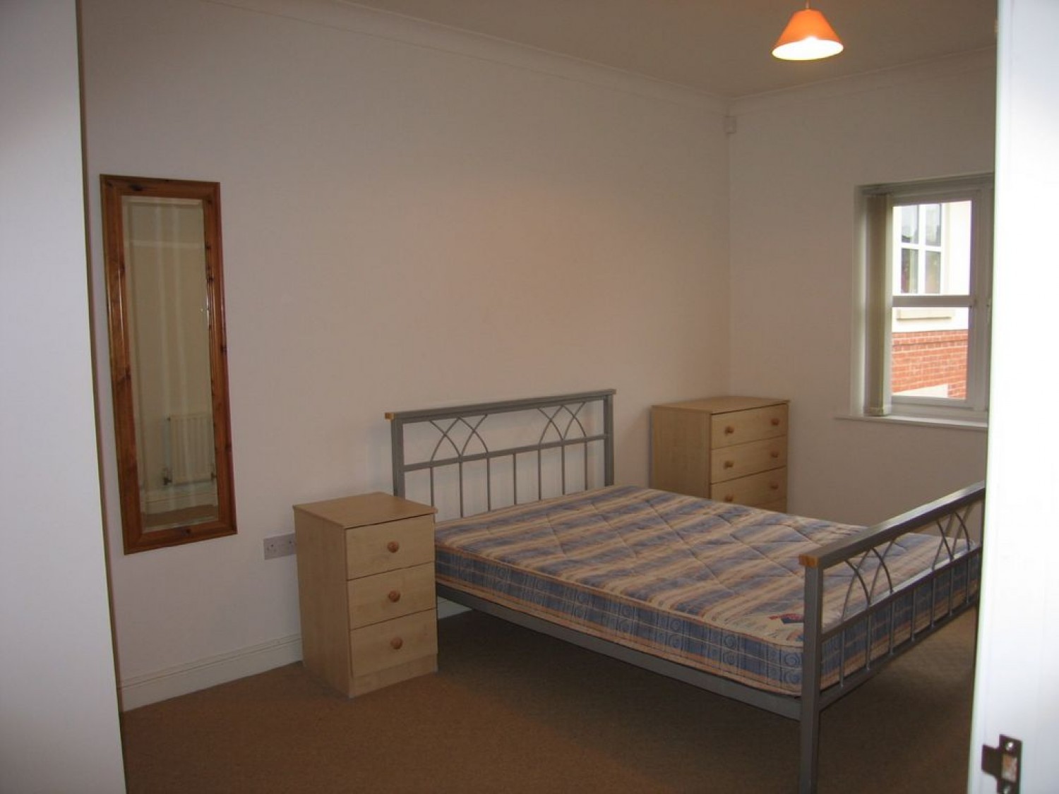 2 bedroom Flat for Letting Wheeldon Manor, Wheeldon Avenue