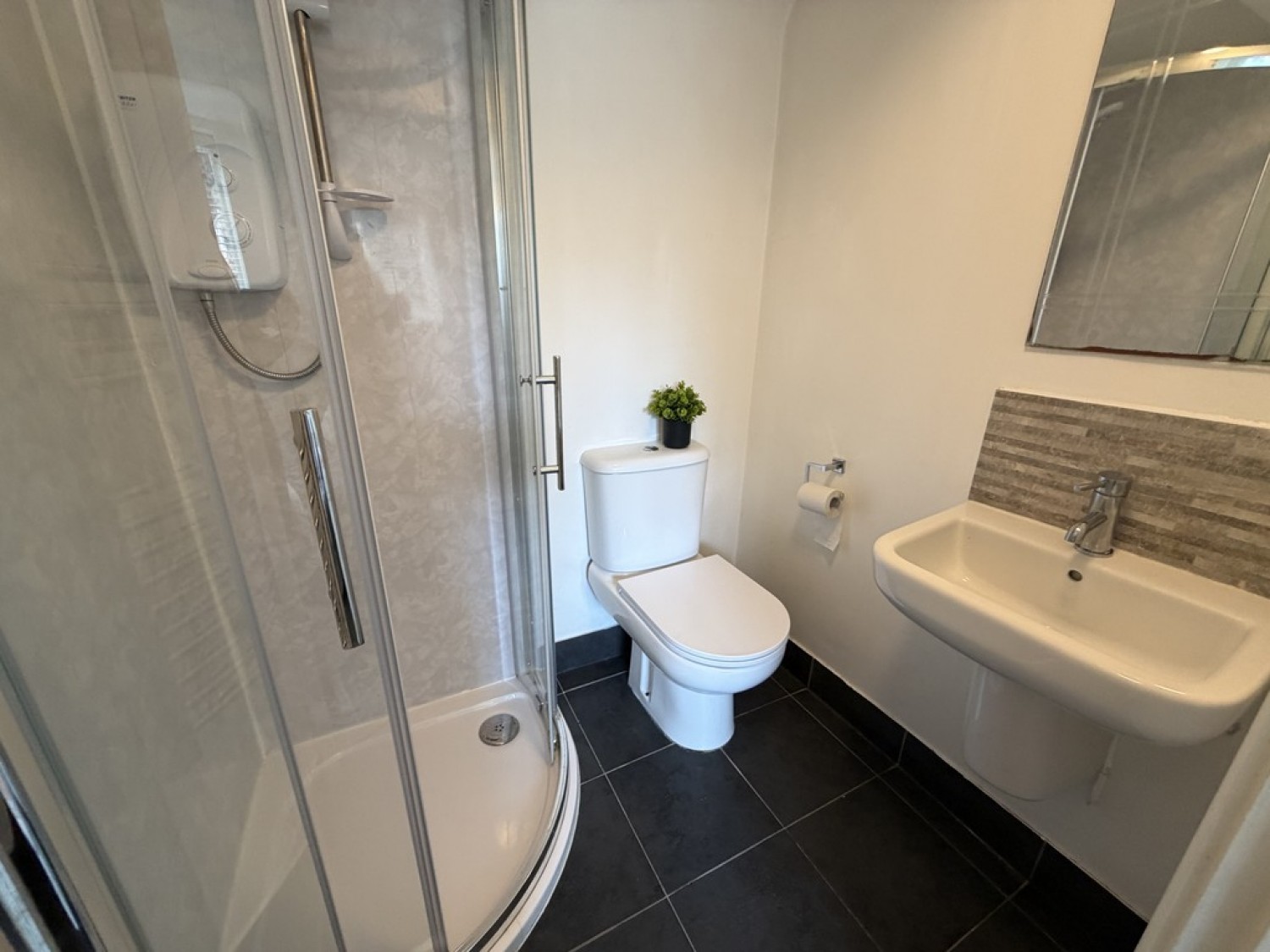 6 bedroom House of Multiple Occupation for Letting South Street, Derby