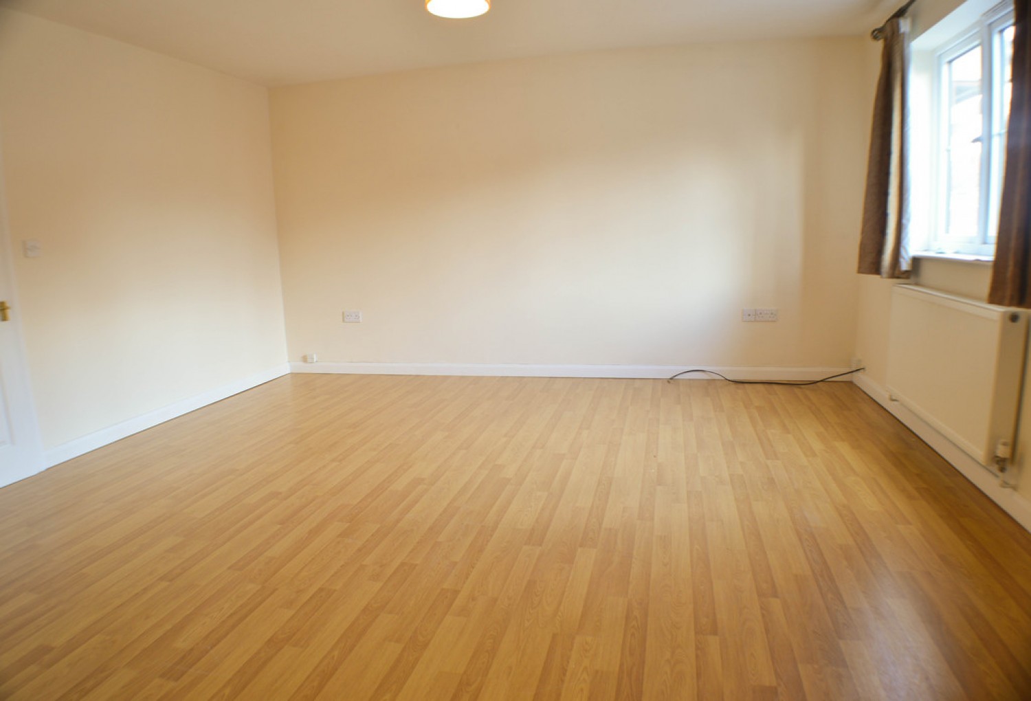 2 bedroom Flat for Letting Bramfield Avenue, Stockbrook