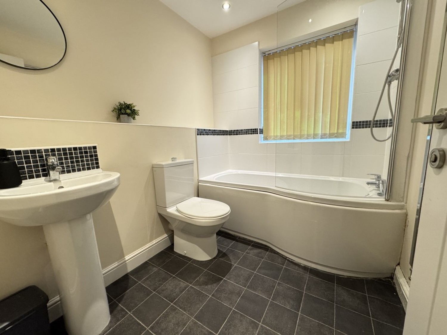 3 bedroom House in Hornsea Road, Breadsall Hilltop