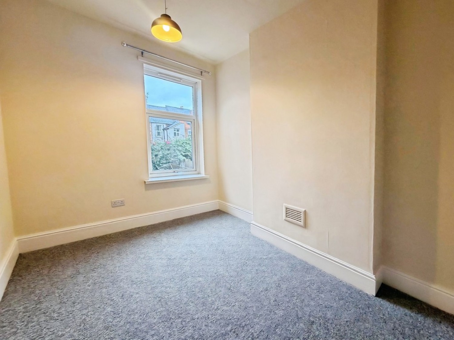 2 bedroom House for Letting Moss Street, Derby