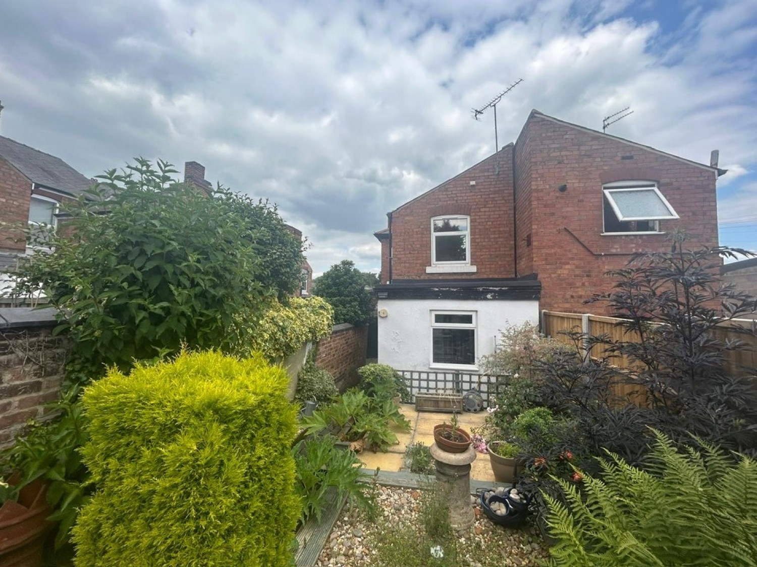 3 bedroom House for Letting Woods Lane, Derby