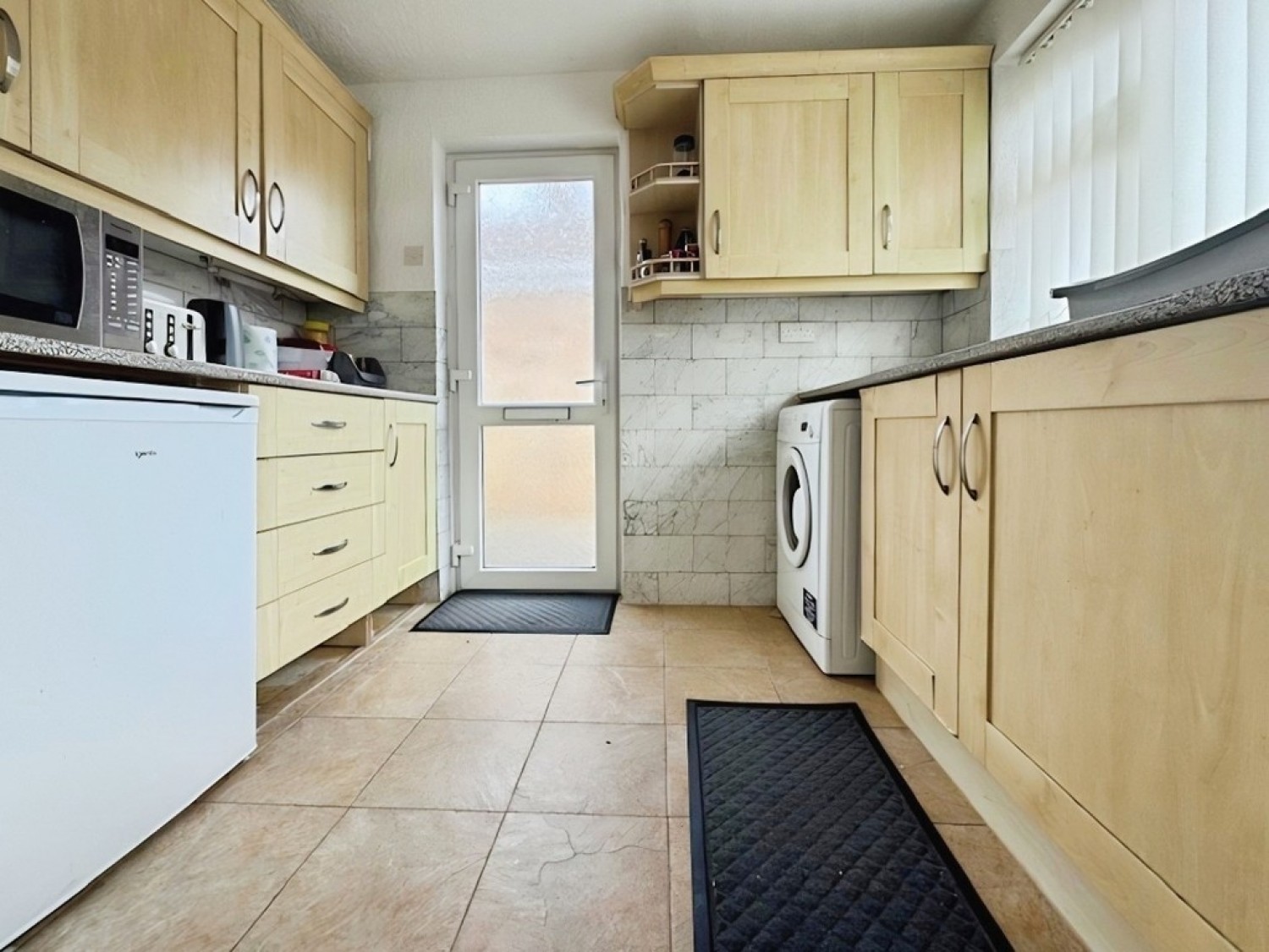 2 bedroom Bungalow in Calvin Close, Alvaston, Derby