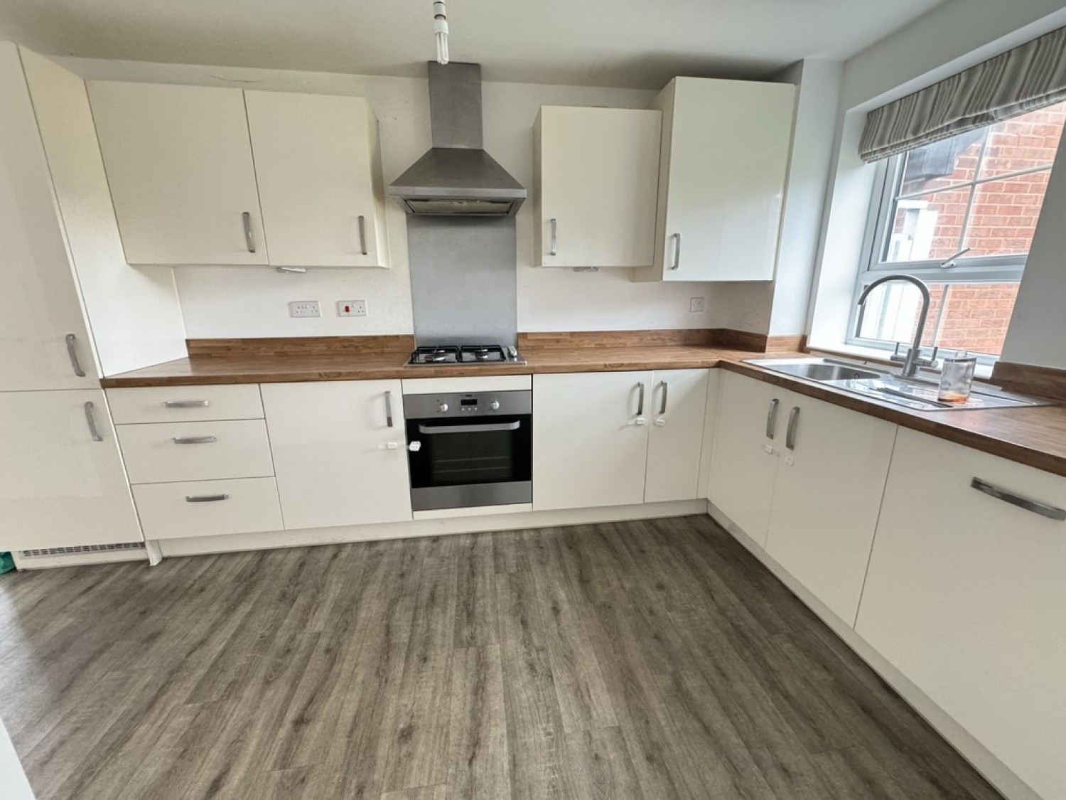 3 bedroom House for Letting Elvaston Drive, Littleover, Derby