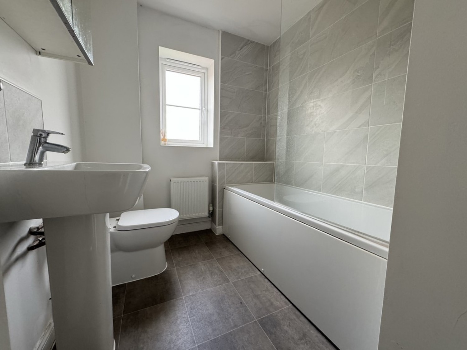 3 bedroom House for Letting Elvaston Drive, Littleover, Derby