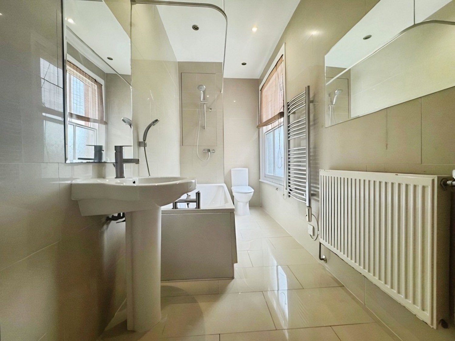 6 bedroom House for Sale Breedon Hill Road, Derby, Derbyshire